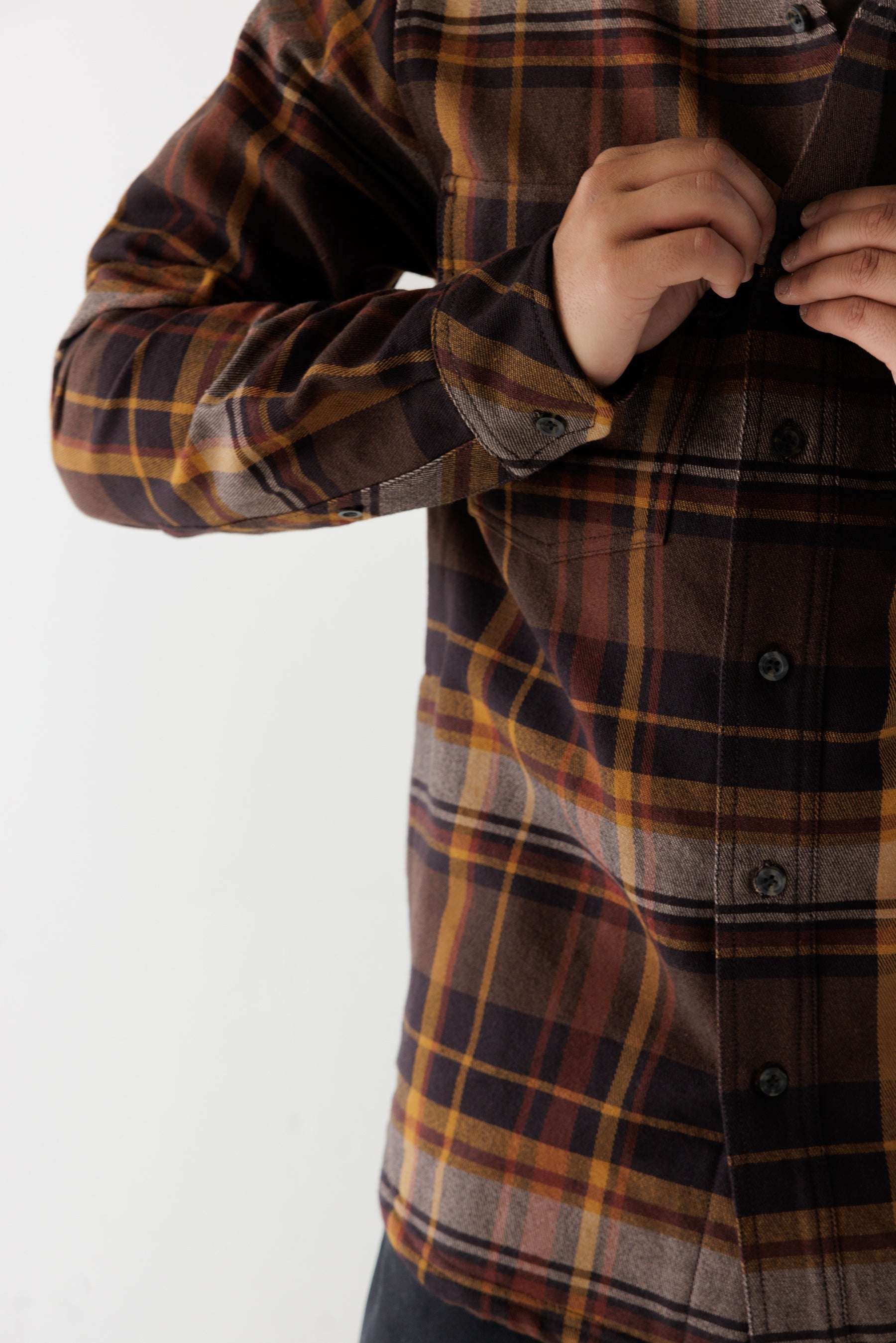 #colour_Darkwood Trail