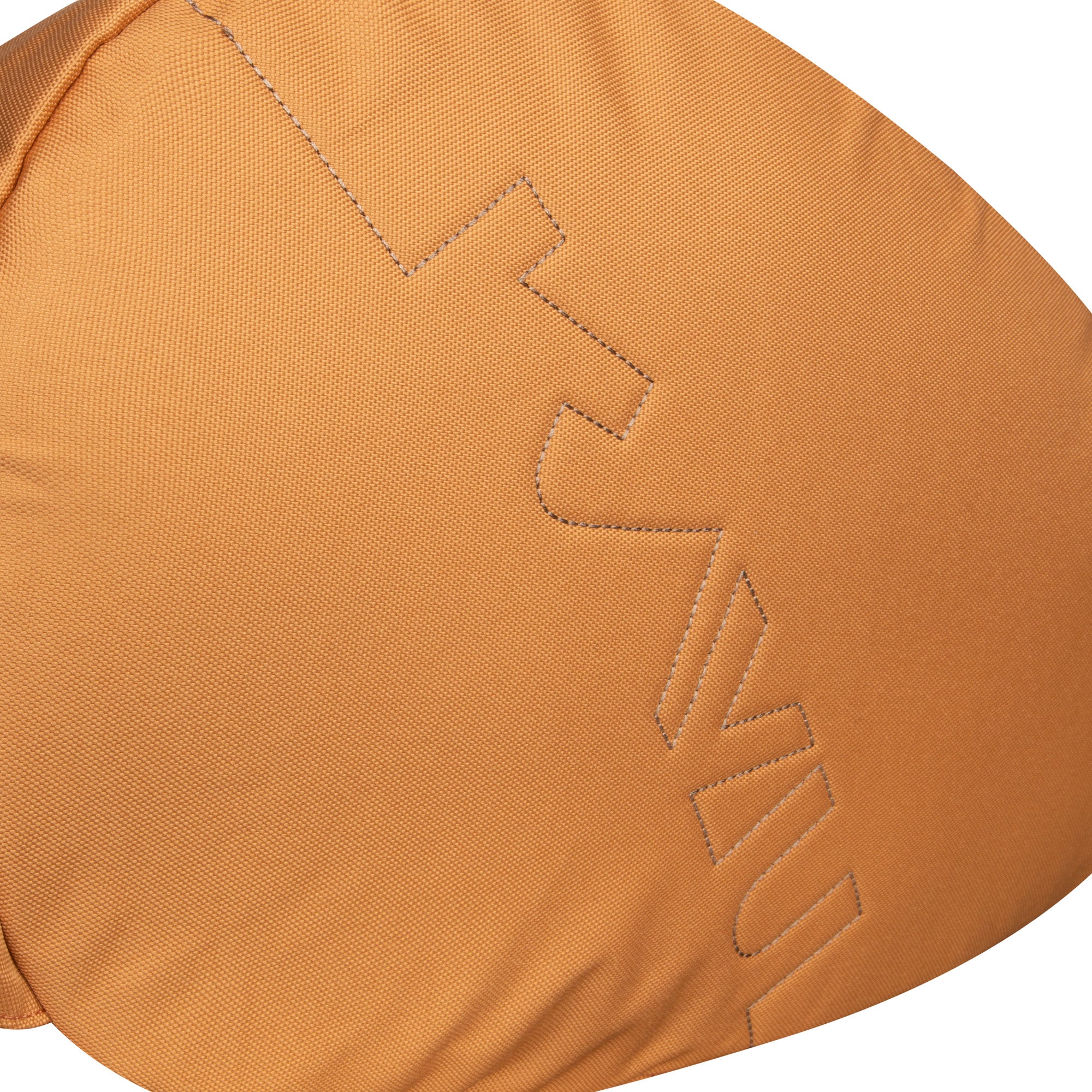 #colour_Taupe Topo