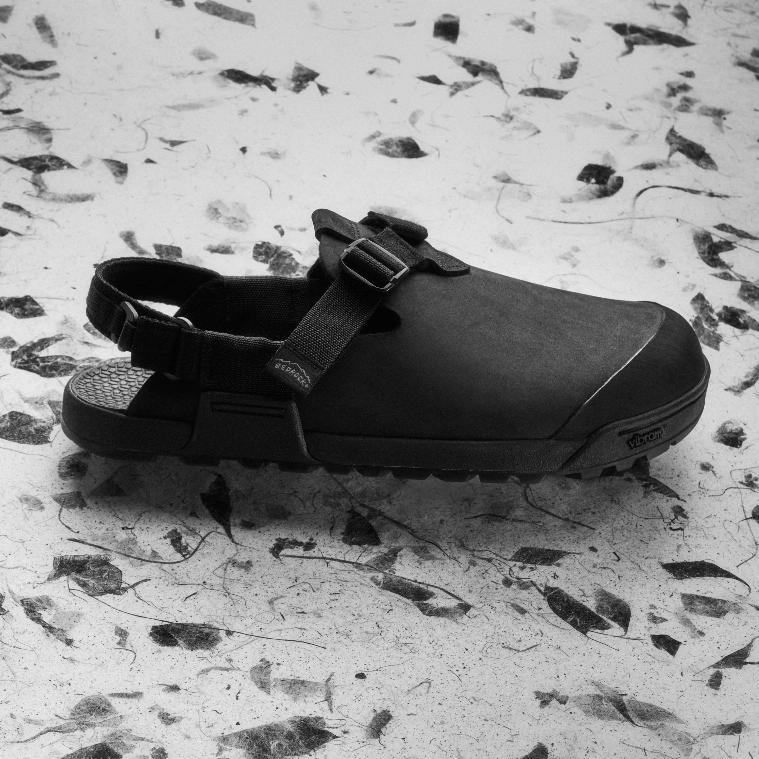 #colour_Obsidian Dark Grey