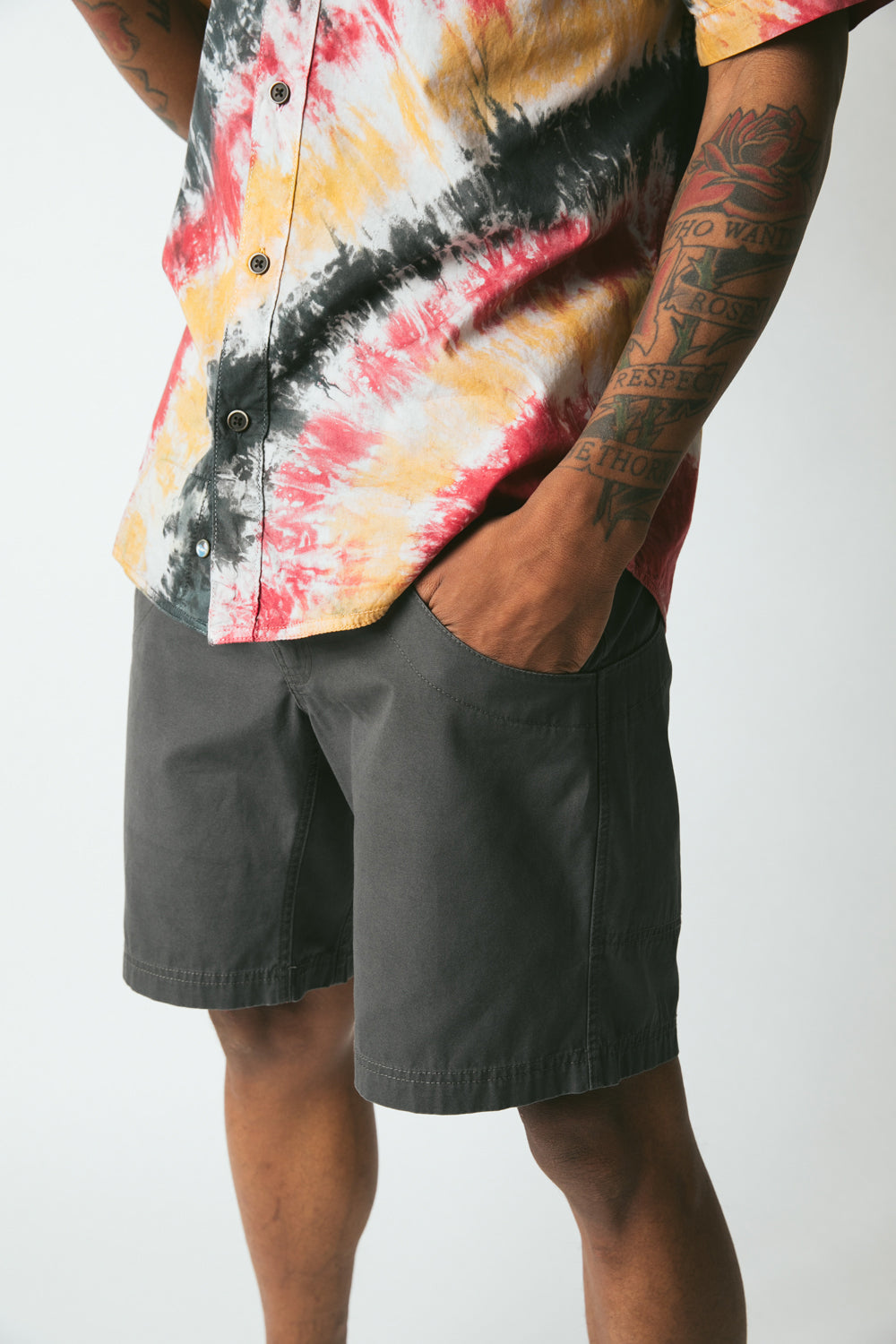 #colour_Smoked Pearl