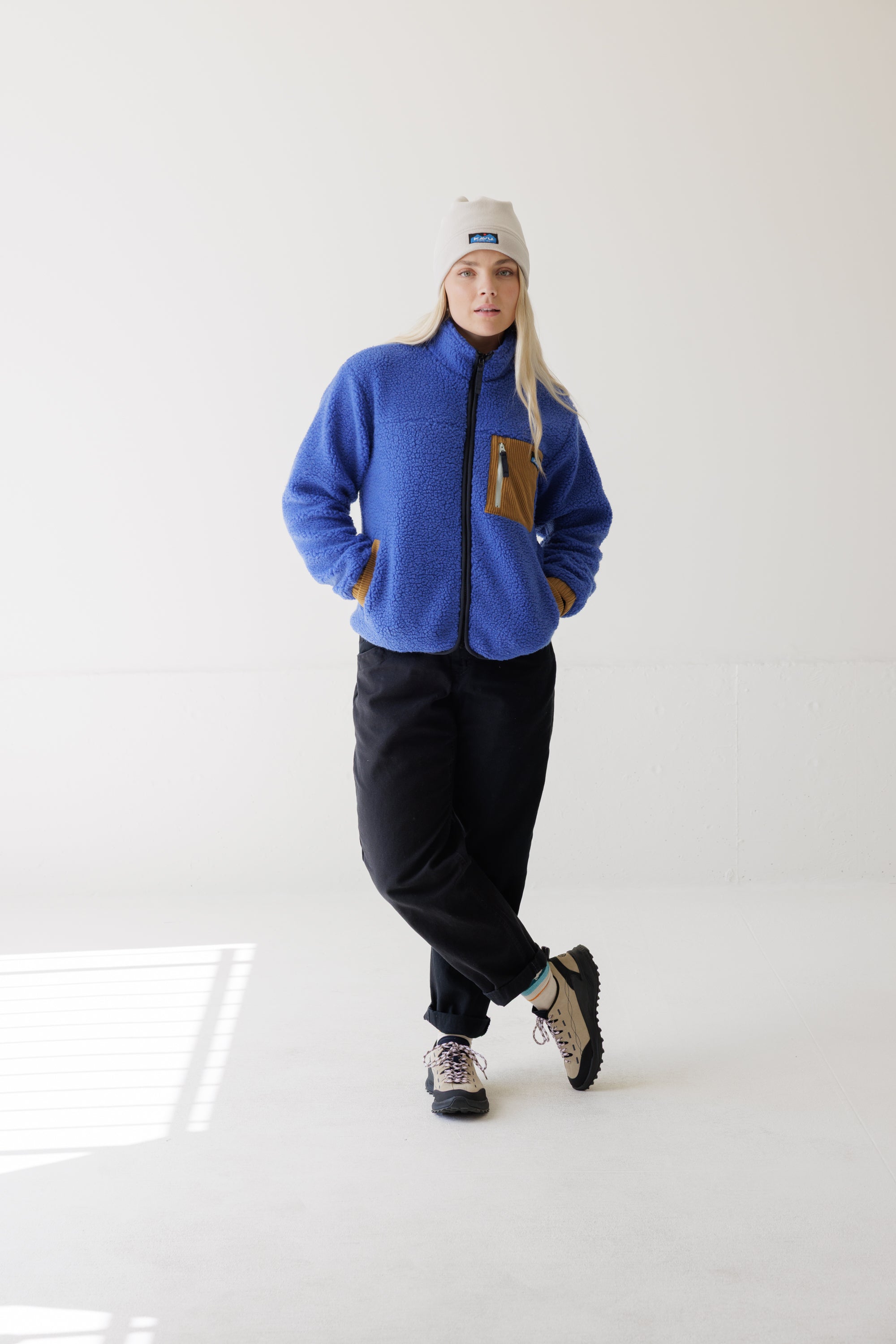 #colour_Admiral Blue