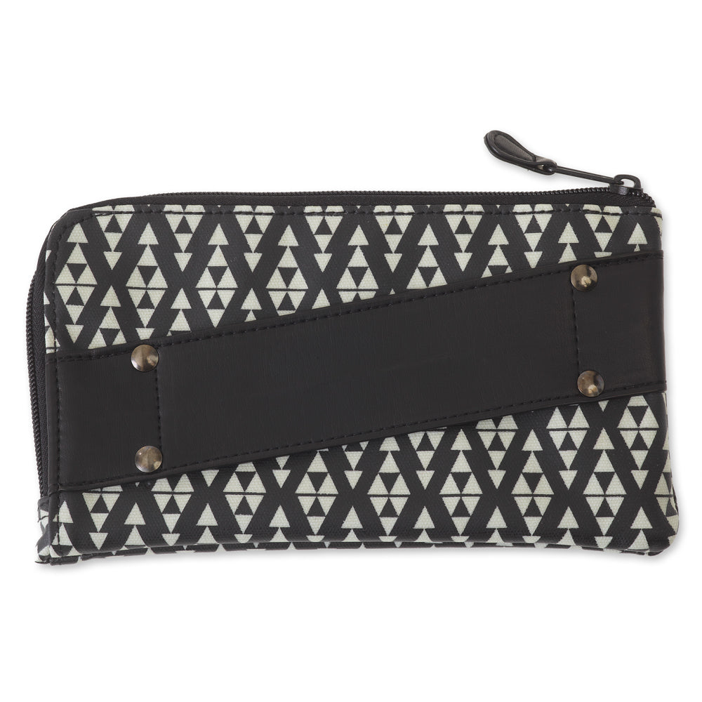 Cammi Clutch - Back View